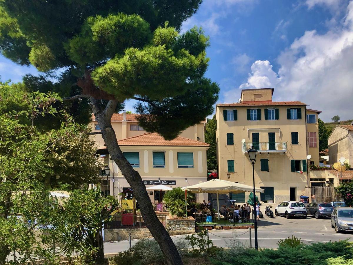 La Casa Giusta - Domus Ista Villa Cipressa Exterior photo